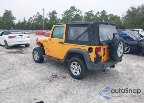 2013 Jeep Wrangler Sport z USA, uszkodzony, nr VIN 1C4AJWAG2DL558596